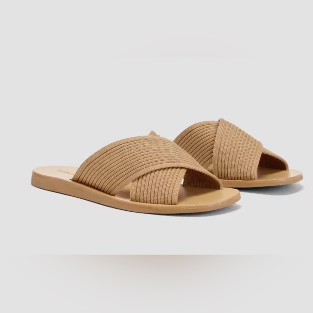 Everlane Tan Sandals